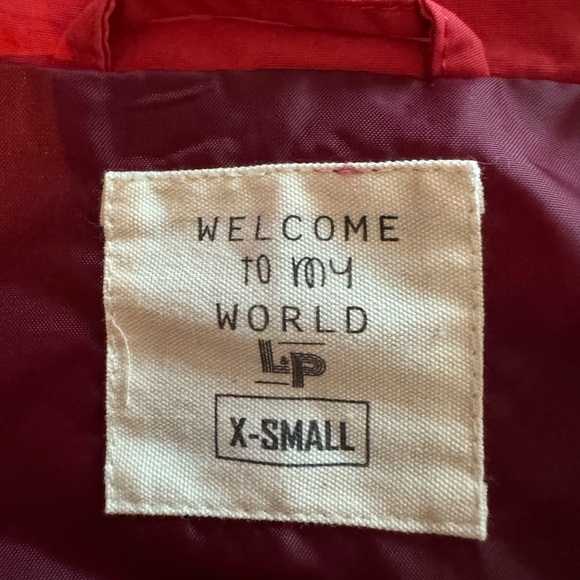 Ladies Windbreaker Size X-Small L&P Apparel Zip Front - Picture 7 of 8